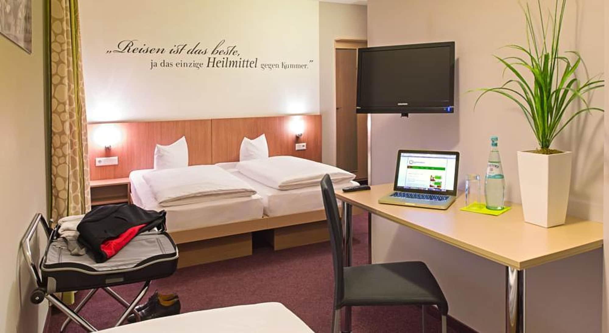 Hotel Mainstation Frankfurt am Main Exterior photo